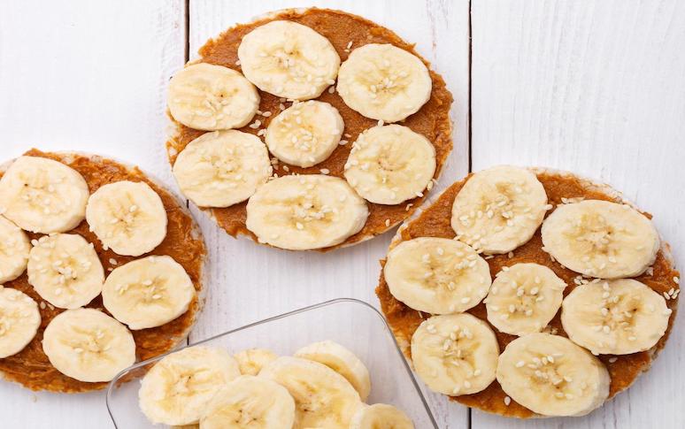 10-late-night-snacks-to-get-you-a-good-nights-sleep-3.jpg