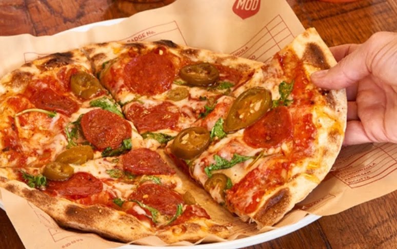 10-popular-pizzas-you-cant-afford-to-miss-10.jpg