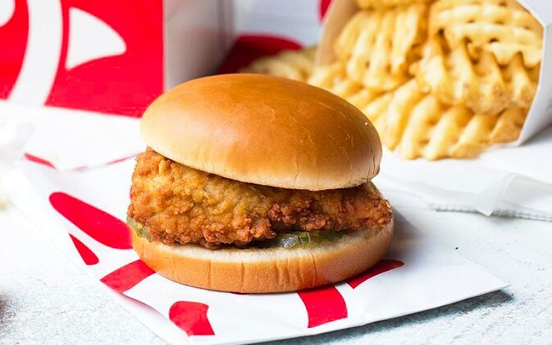 11-top-items-of-chick-fil-a-in-2021-4.jpg