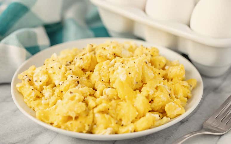12-amazing-tricks-for-eggs-more-than-cooking-5.jpg