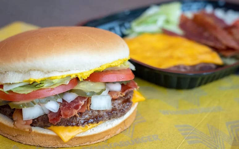 12-fast-food-chains-crafting-delicious-burgers-with-pure-ground-beef-8.jpg