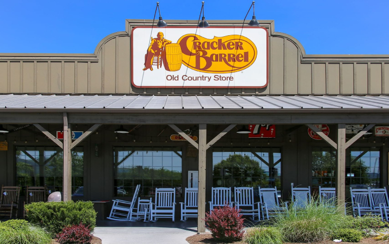 15-open-restaurants-serving-new-years-dinner-in-2025-5.jpg