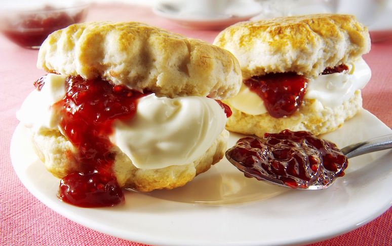 20-popular-foods-youd-never-eat-for-breakfast-13.jpg