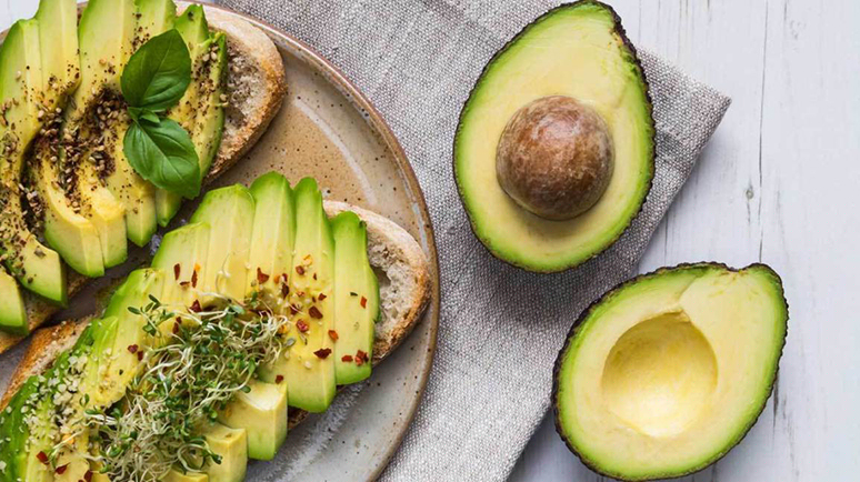 6-reasons-to-love-avocado-6.jpeg