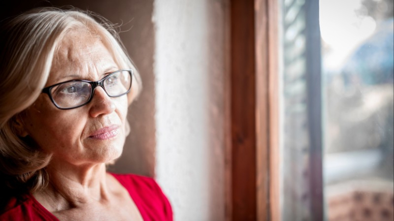 8-early-warning-signs-of-dementia-7.jpg