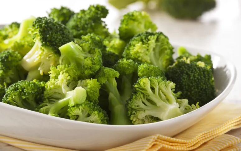 8-foods-that-sabotage-your-sleep-3.jpg