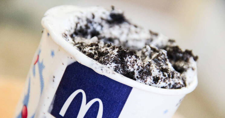 9-best-mcdonalds-mcflurryies-for-a-sweet-treat-2.jpg