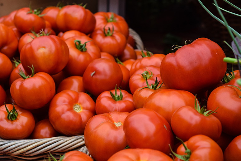 attention-6-fruits-and-veggies-are-threatening-your-health-2.jpg
