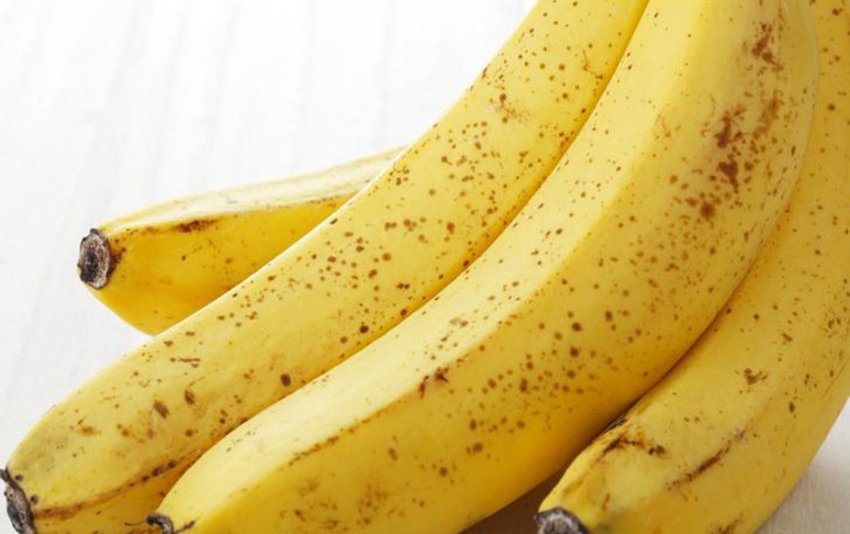 can-you-eat-bananas-with-black-spots-2.jpg