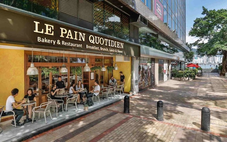 chain-restaurants-that-are-closing-locations-12.jpg