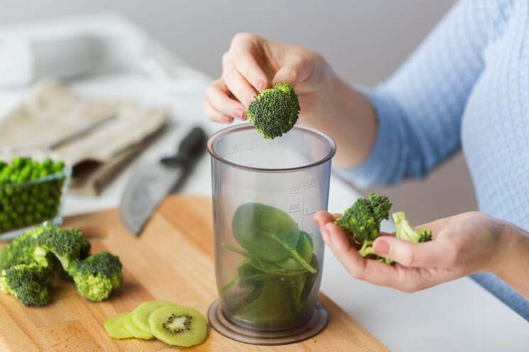 healthy-aging-12-nutrients-you-need-as-you-get-older-12.jpg