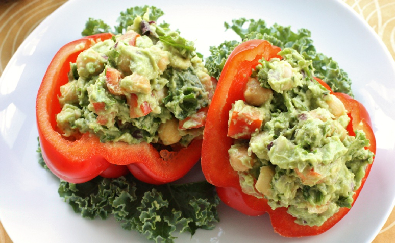 healthy-office-snacks-to-keep-you-energized-and-productive-2.jpg