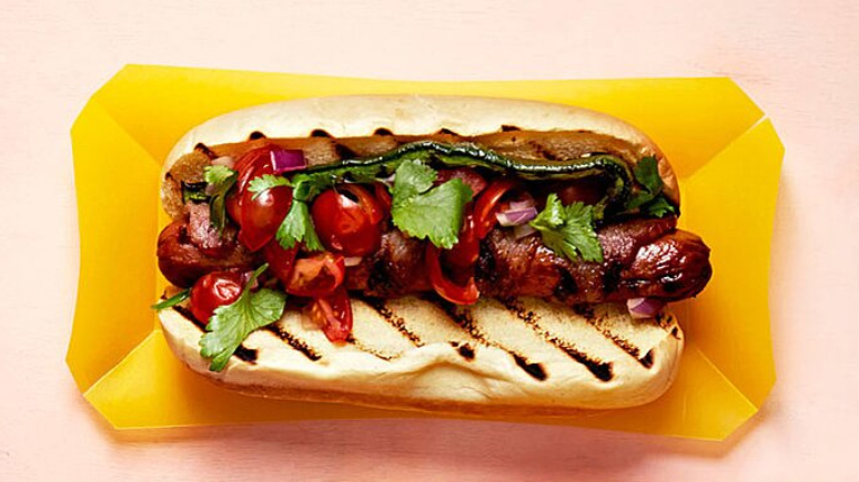 iconic-hot-dogs-of-18-major-states-13.jpg