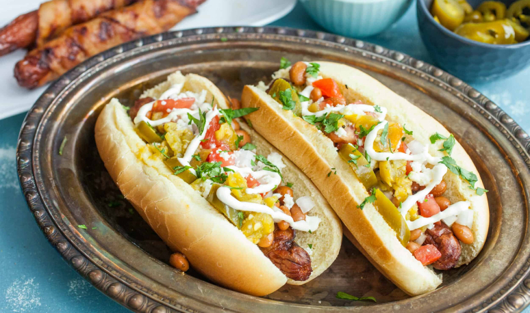 iconic-hot-dogs-of-18-major-states-18.jpg