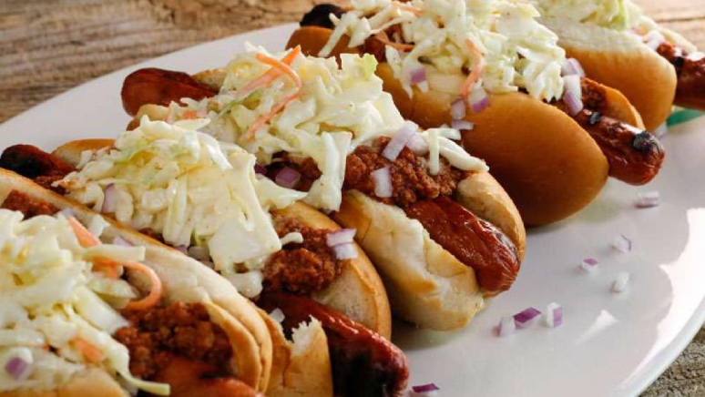 iconic-hot-dogs-of-18-major-states-9.jpg