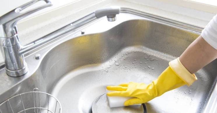 keep-your-food-safe-dont-wash-raw-chicken-5.jpg