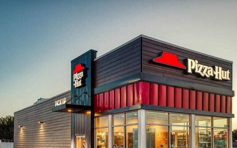 pizza-hut-closed-19-locations-suddenly-6.jpg