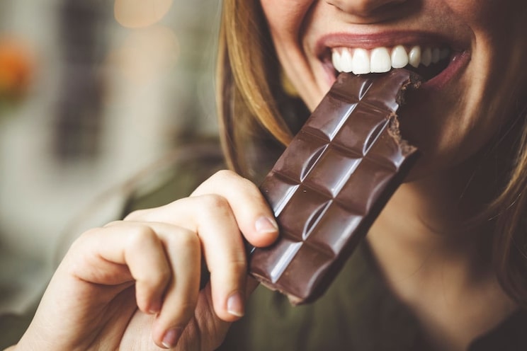 reasons-to-indulge-in-dark-chocolate-2.jpg