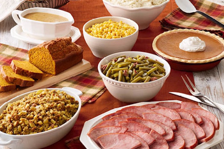 stress-free-prepared-thanksgiving-family-meals-1.jpg