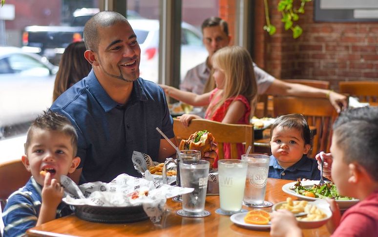 the-best-8-restaurants-open-on-fathers-day-2021-1.jpg