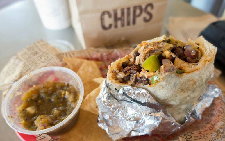 these-popular-fast-food-chains-are-struggling-with-unexpected-shortages-2.jpg