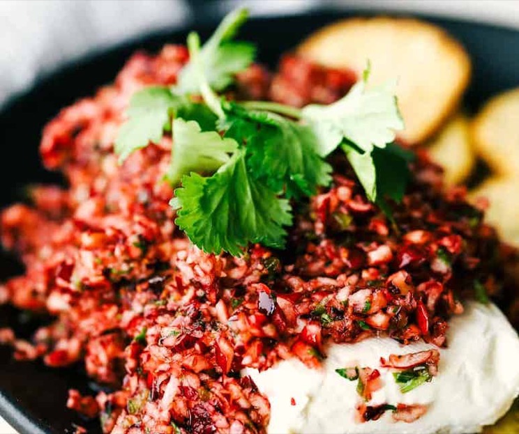 why-you-should-eat-more-cranberries-and-easy-recipes-3.jpg