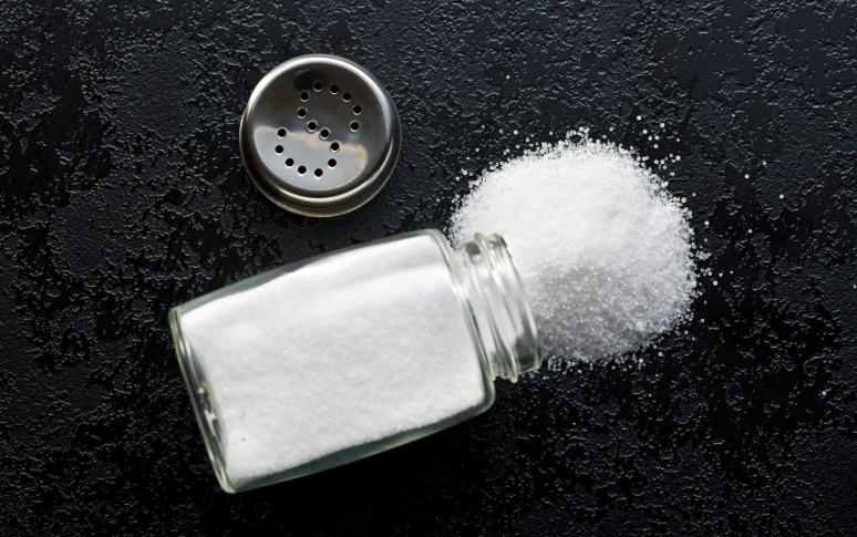 why-you-shouldnt-eat-too-much-salt-6.jpg